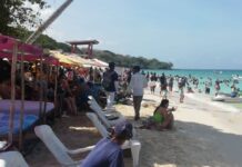En Cartagena, los abusos turísticos no toman vacaciones