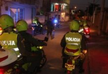 Asesinan a hombre en motocicleta en el barrio 13 de Junio