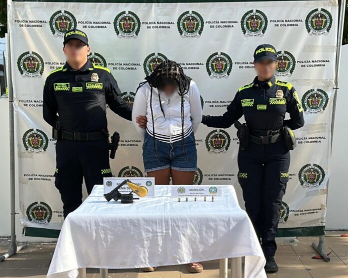 Cayó ‘La Negra’, con un arma de fuego ilegal y cinco cartuchos | El ...