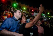 ¡Lleno total! FestiBandas 2026 pone a vibrar a miles en una Plaza de Todos abarrotada