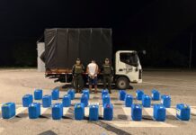 Policía incauta 500 litros de ácido sulfúrico en una vía de Bolívar ¿Para qué lo querían?
